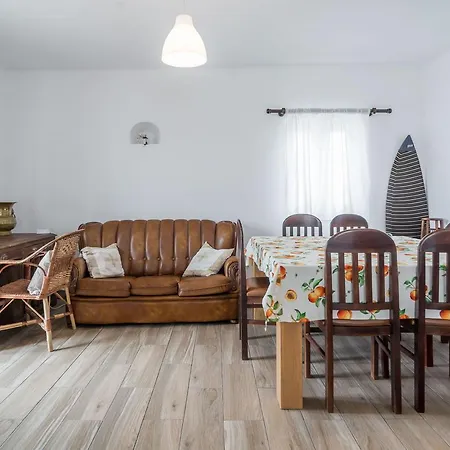 Holiday home Miradouro House Ericeira